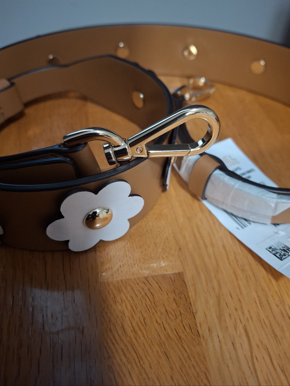 Michael Kors Floral Applique Leather Shoulder Strap NWT - Picture 6 of 9